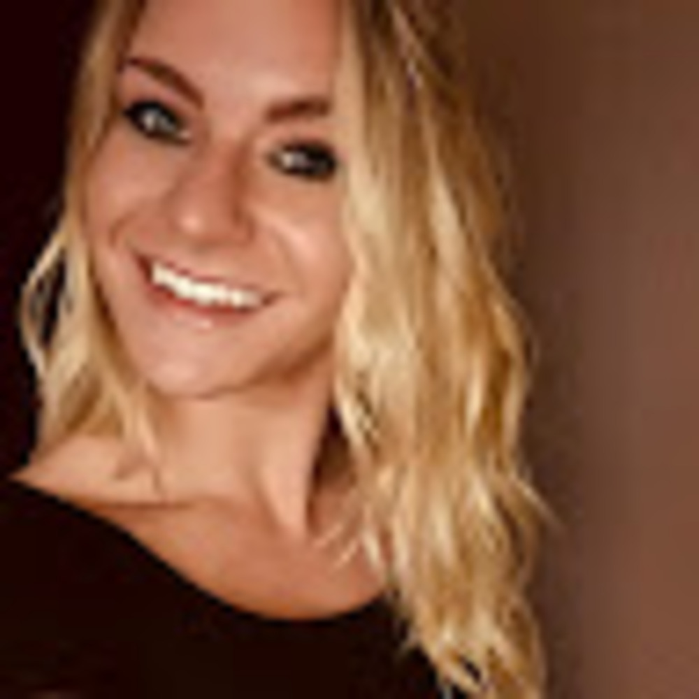 Meet your Posher, Kaitlynn